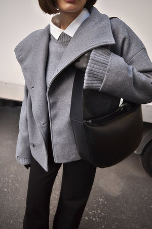 Cropped Tailored Jacket With Double-Snap – Nora - Bellux