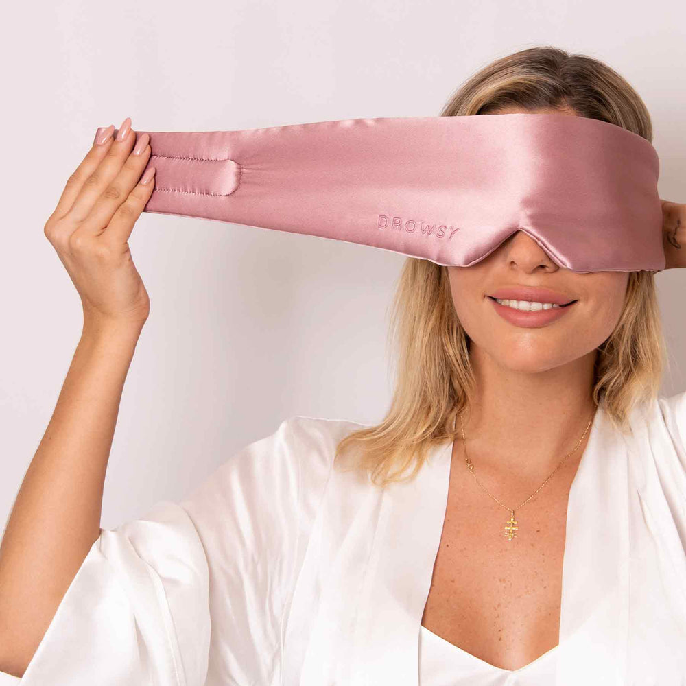 Padded Blackout Sleep Mask Mulberry Silk - Paloma - Bellux