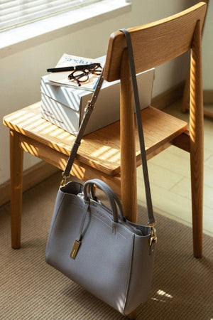 Pebbled Top-Handle Handbag Sleek Minimalist – Isobel - Bellux