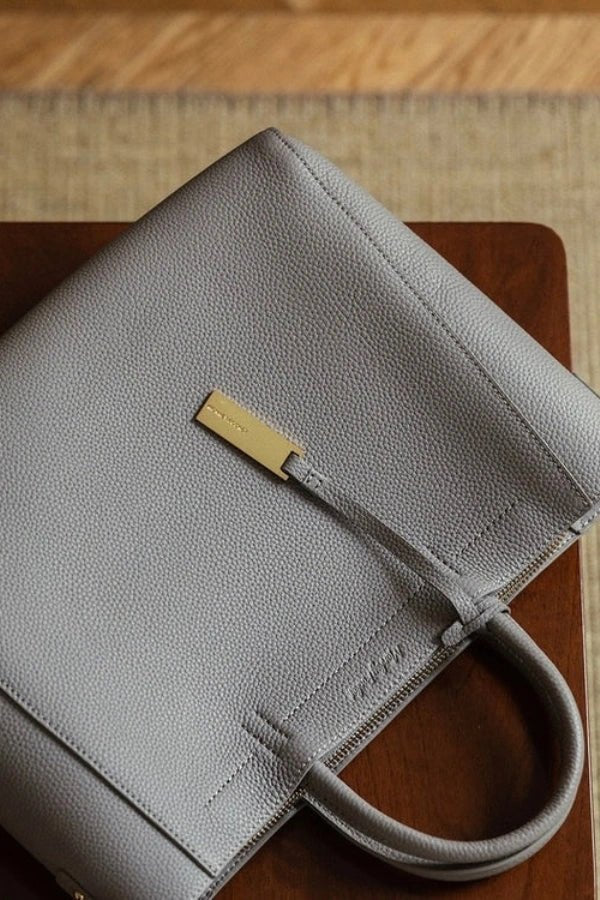 Pebbled Top-Handle Handbag Sleek Minimalist – Isobel - Bellux