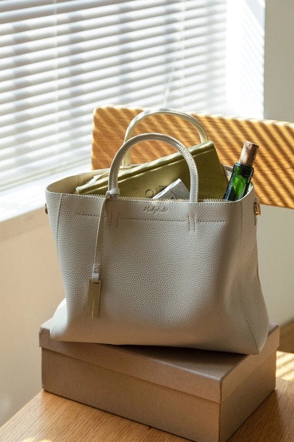 Pebbled Top-Handle Handbag Sleek Minimalist – Isobel - Bellux