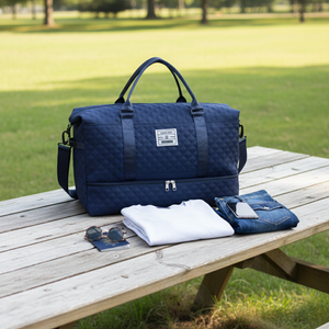 Quilted Weekender Holdall Spacious – Elysia - Bellux
